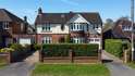 4 Bedrooms House