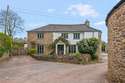4 Bedrooms House