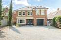 5 Bedrooms House