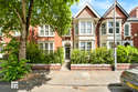 4 Bedrooms Terraced House