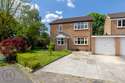 4 Bedrooms House