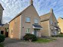 4 Bedrooms Detached House