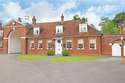 3 Bedrooms House