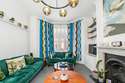 5 Bedrooms House