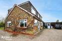 4 Bedrooms Detached House