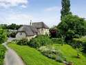 6 Bedrooms Detached House