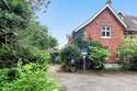 4 Bedrooms Terraced House