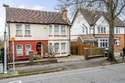 4 Bedrooms Detached House
