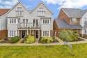4 Bedrooms Town House