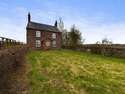 3 Bedrooms Detached House