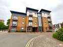 2 Bedrooms Apartment Flat