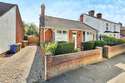 4 Bedrooms Bungalow