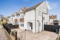 4 Bedrooms Semi Detached House