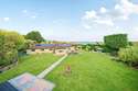 5 Bedrooms Bungalow