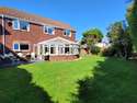 5 Bedrooms Detached House