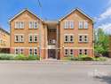 2 Bedrooms Apartment Flat