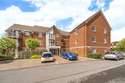 2 Bedrooms Flat