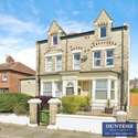 3 Bedrooms Flat