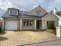 5 Bedrooms Detached House