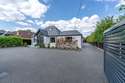 5 Bedrooms Bungalow