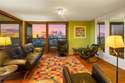 3 Bedrooms Flat