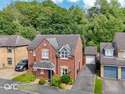 4 Bedrooms Detached House