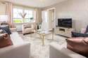 5 Bedrooms House