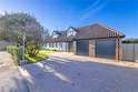 5 Bedrooms House
