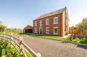 5 Bedrooms Detached House