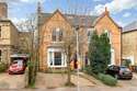 4 Bedrooms House