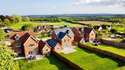 6 Bedrooms Detached House
