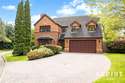 4 Bedrooms House
