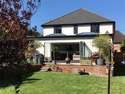 5 Bedrooms House