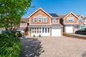 5 Bedrooms Detached House