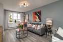 4 Bedrooms House