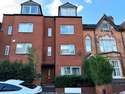 4 Bedrooms House