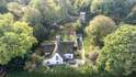 6 Bedrooms Cottage House