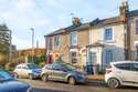 2 Bedrooms Cottage House