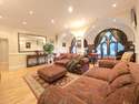 2 Bedrooms Flat