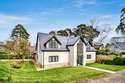 5 Bedrooms Detached House