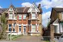 4 Bedrooms Detached House