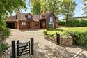 4 Bedrooms House