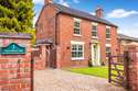 4 Bedrooms House