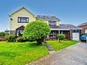 5 Bedrooms Detached House