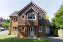 4 Bedrooms House