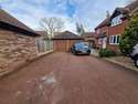 4 Bedrooms Detached House