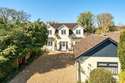 5 Bedrooms Detached House