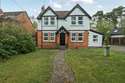 4 Bedrooms Detached House