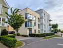 2 Bedrooms Flat