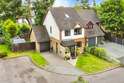 4 Bedrooms House